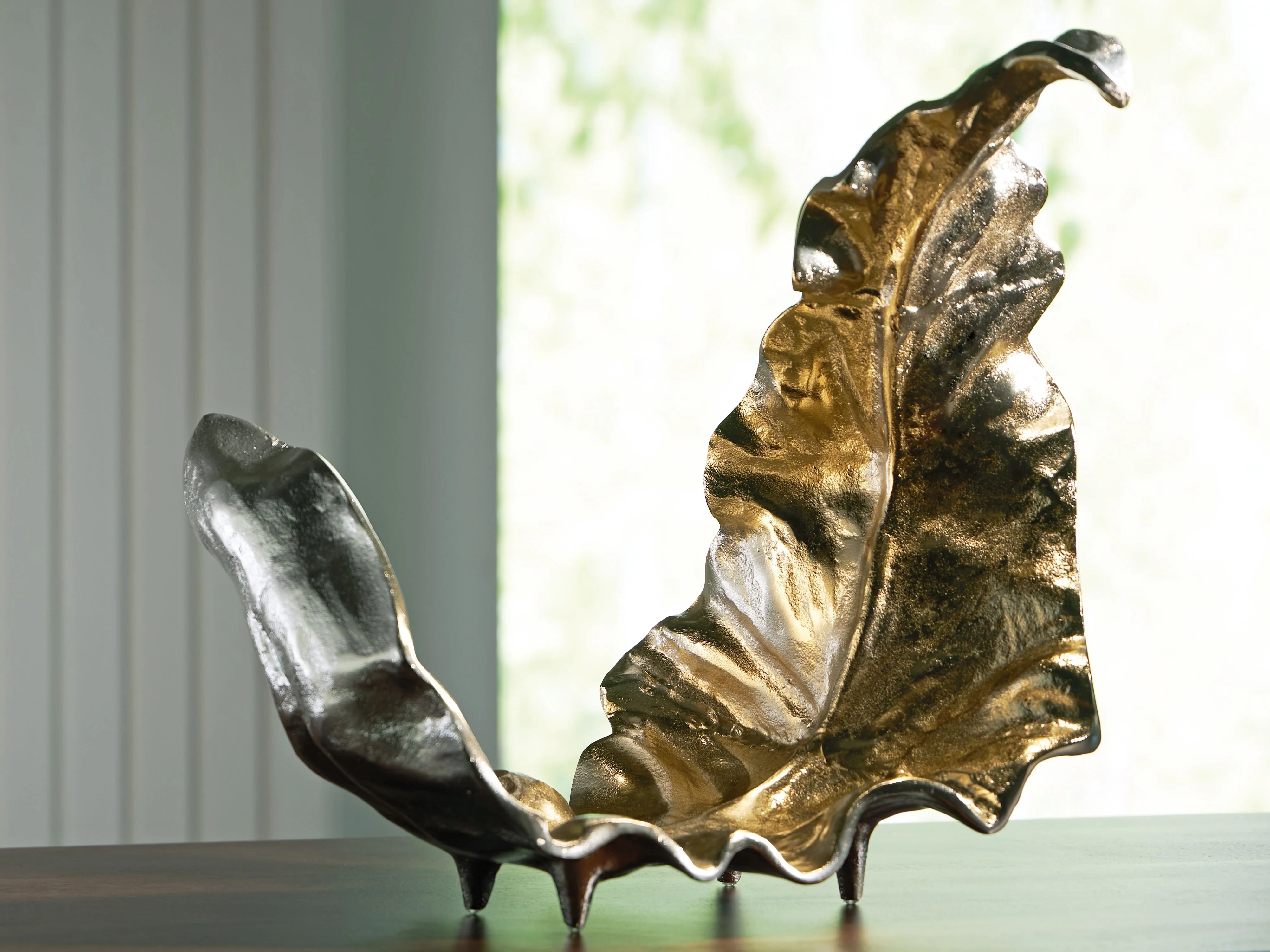 Darinsen - Sculpture - Gold / Silver Finish - Image 3