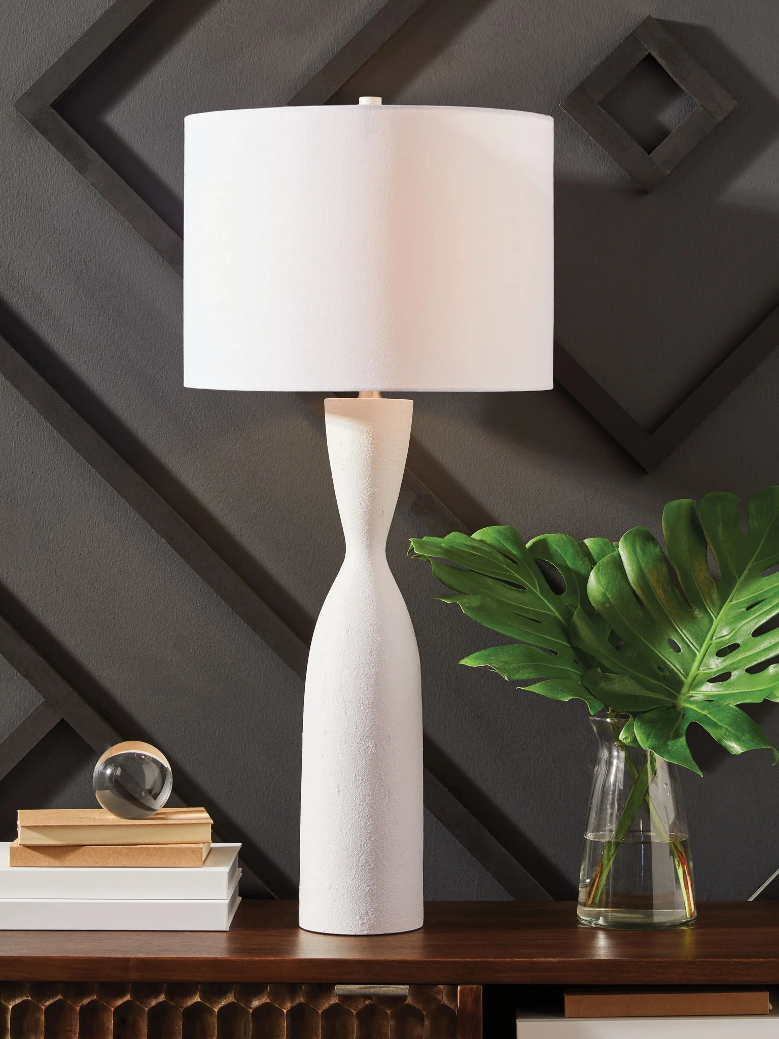 Davinford - Poly Table Lamp - White - Image 2