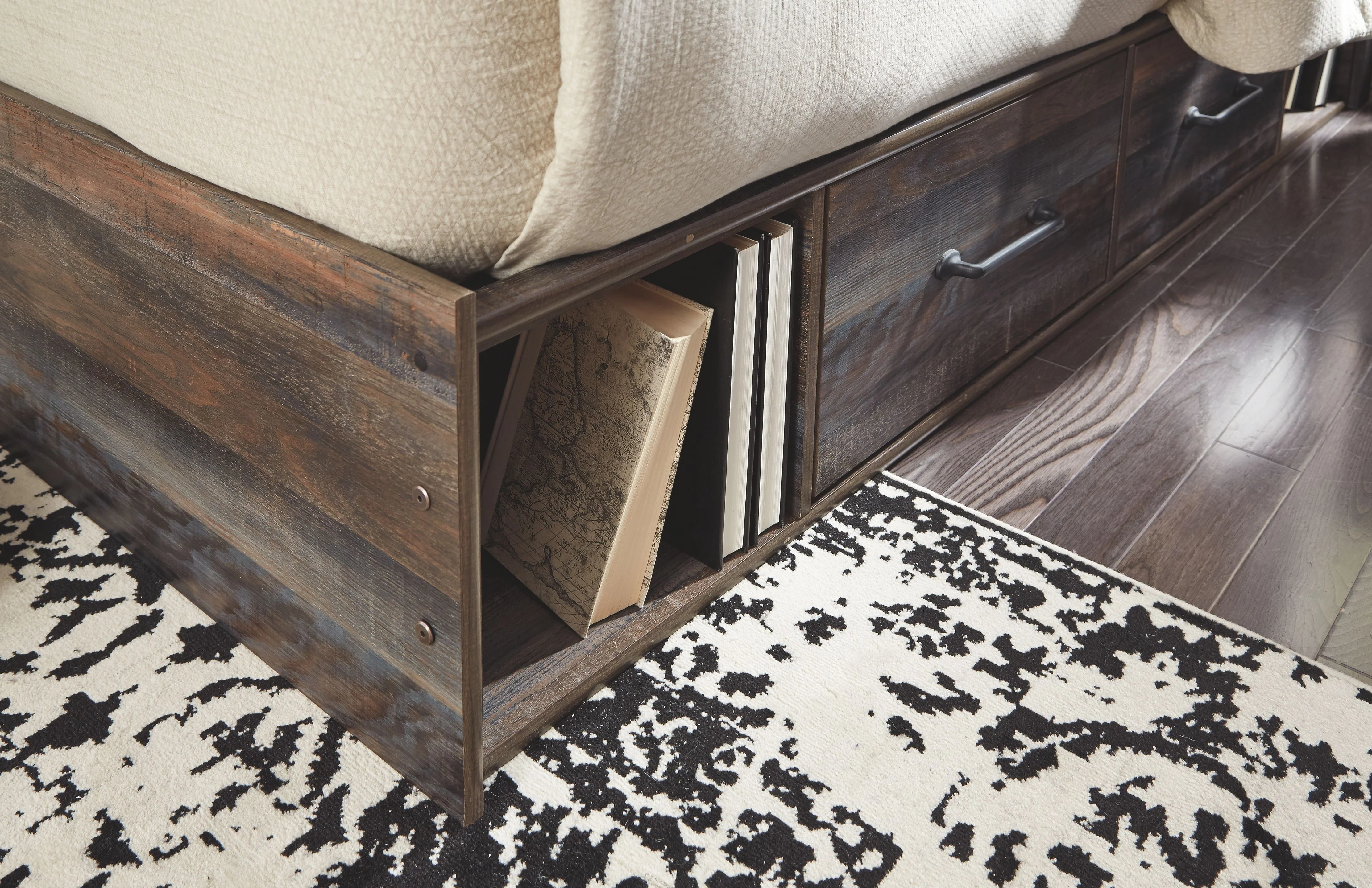Drystan - Panel Bedroom Set - Image 33