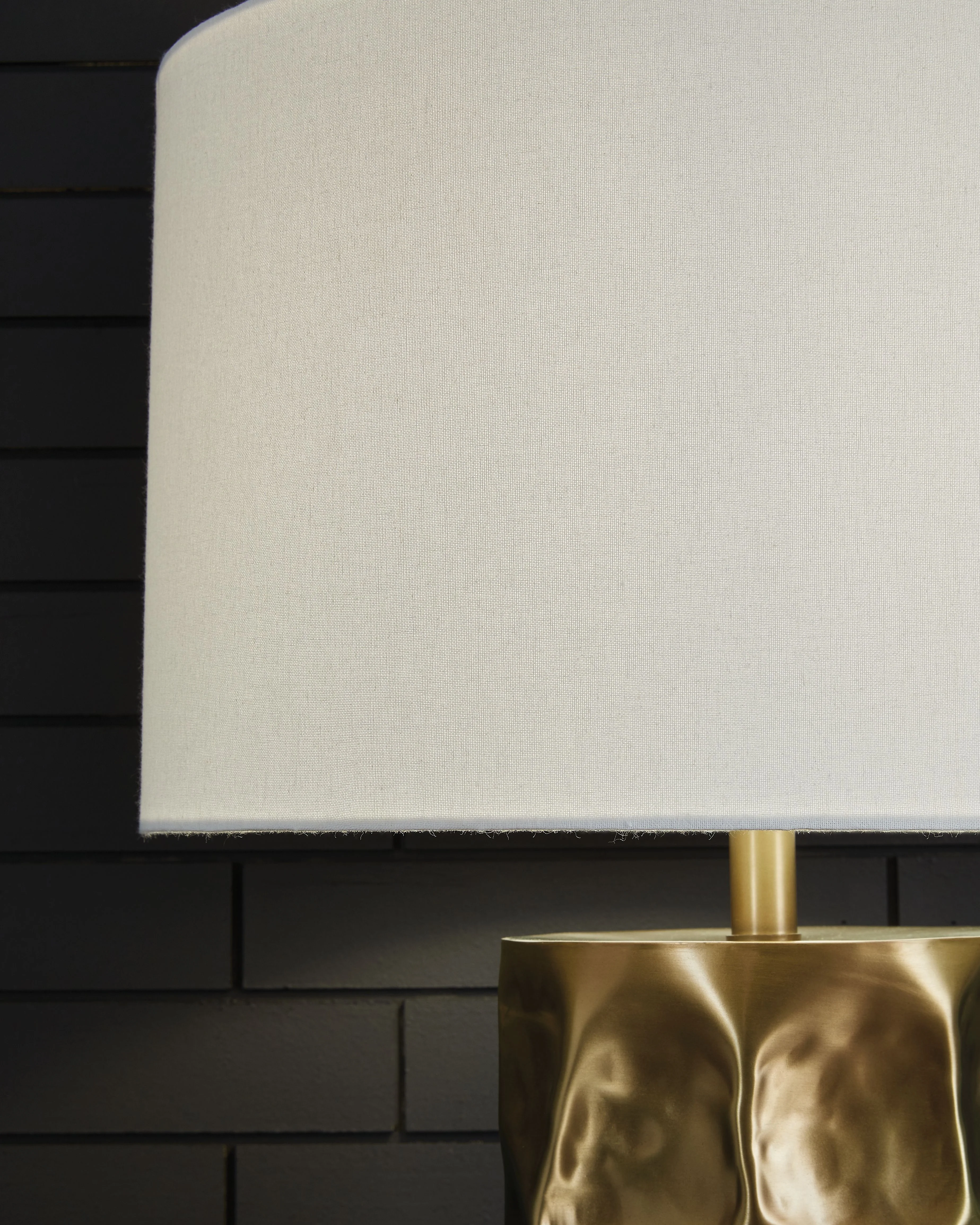 Marshawn - Metal Table Lamp - Gold Finish - Image 4