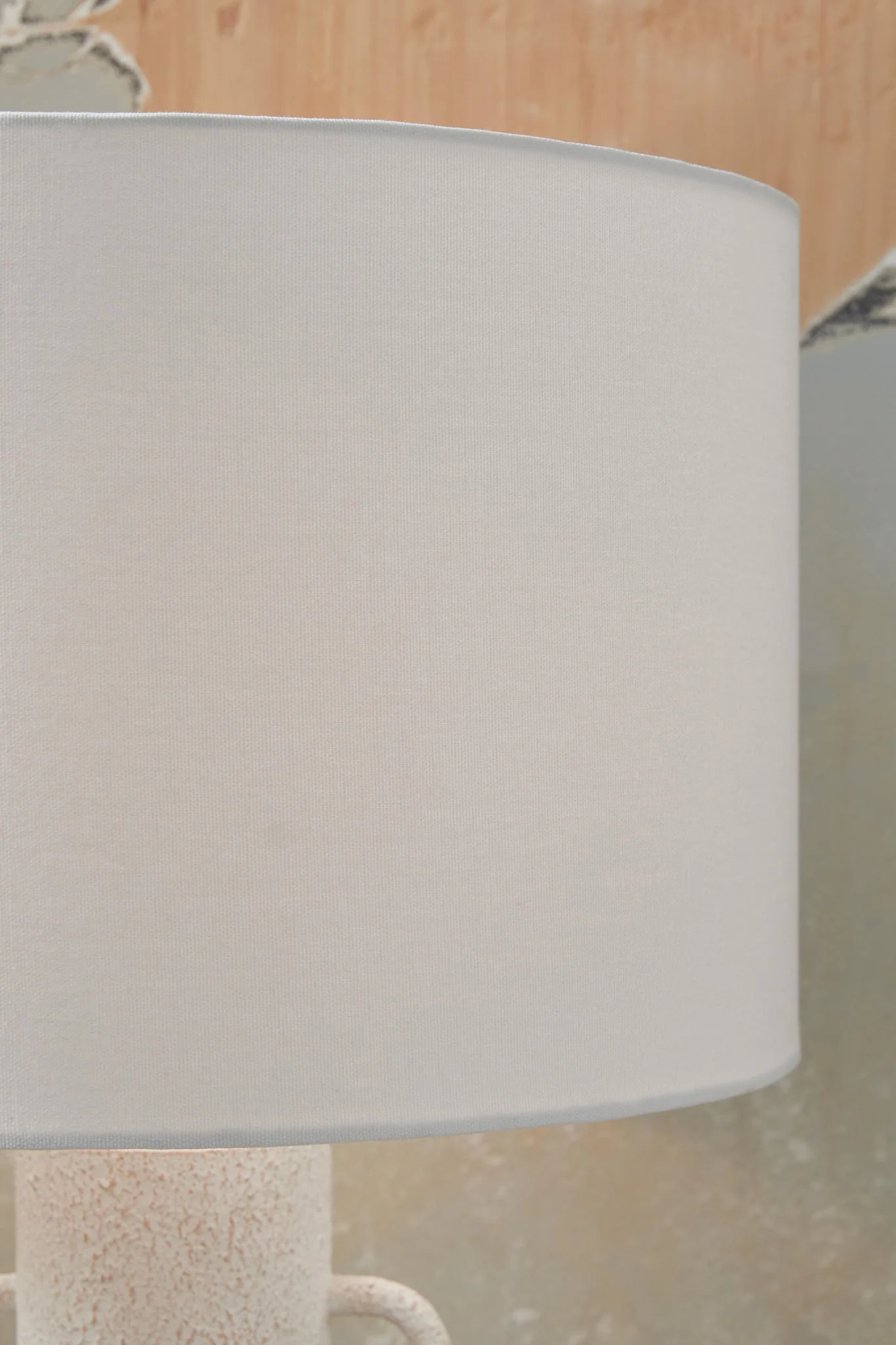 Perringhill - Metal Table Lamp - Distressed White - Image 2