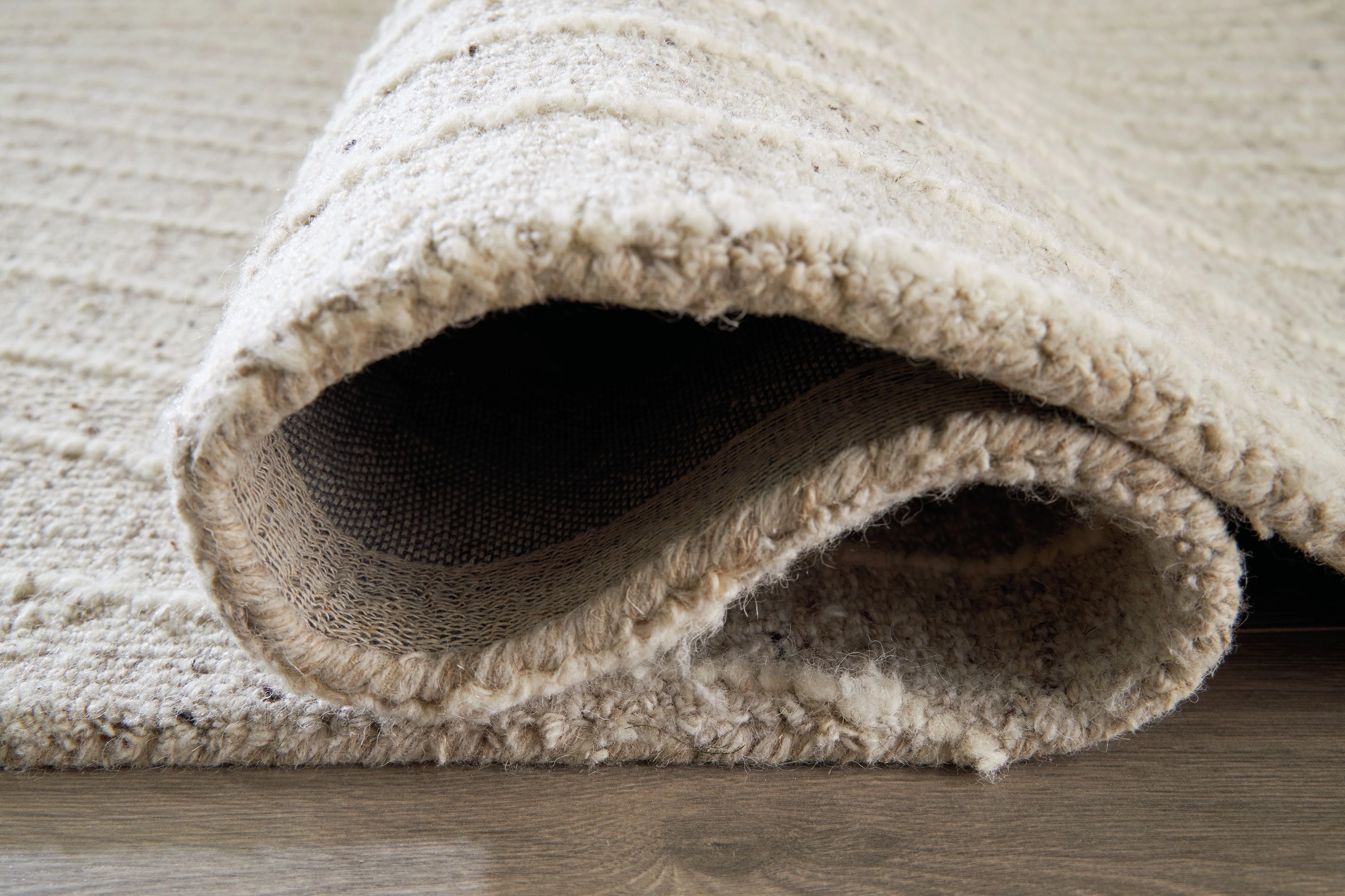 Varahill - Rug - Image 4