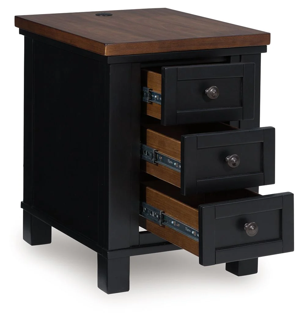 Wildenauer - Chair Side End Table - Brown / Black - Image 2