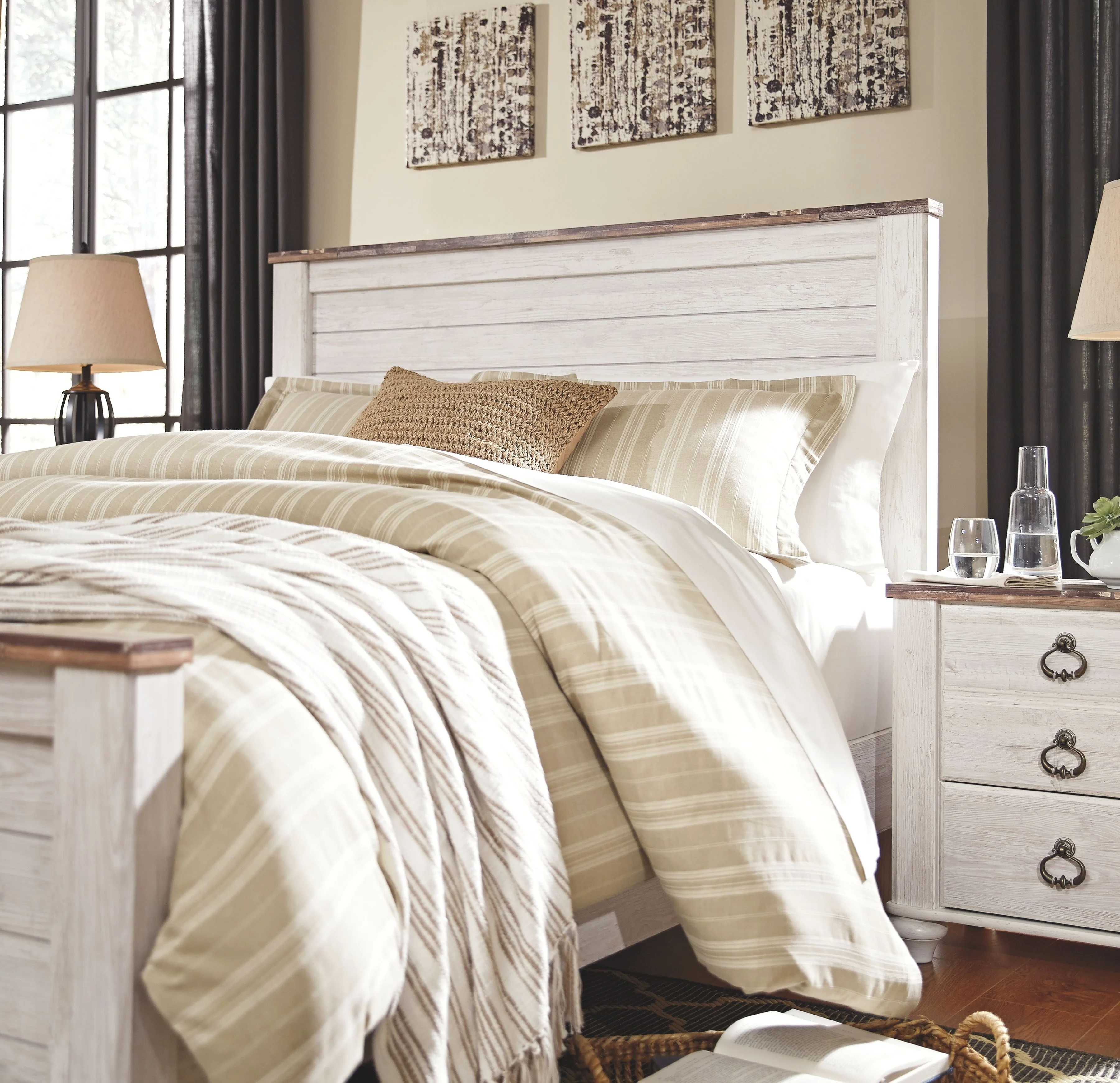 Willowton - Panel Bed - Image 10